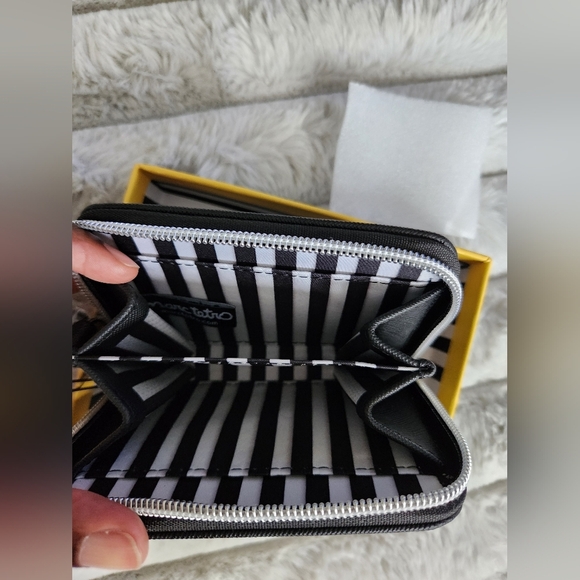 Marc Tetro Boston Terrier Black Dog Wallet Wristlet NWT - Picture 9 of 9